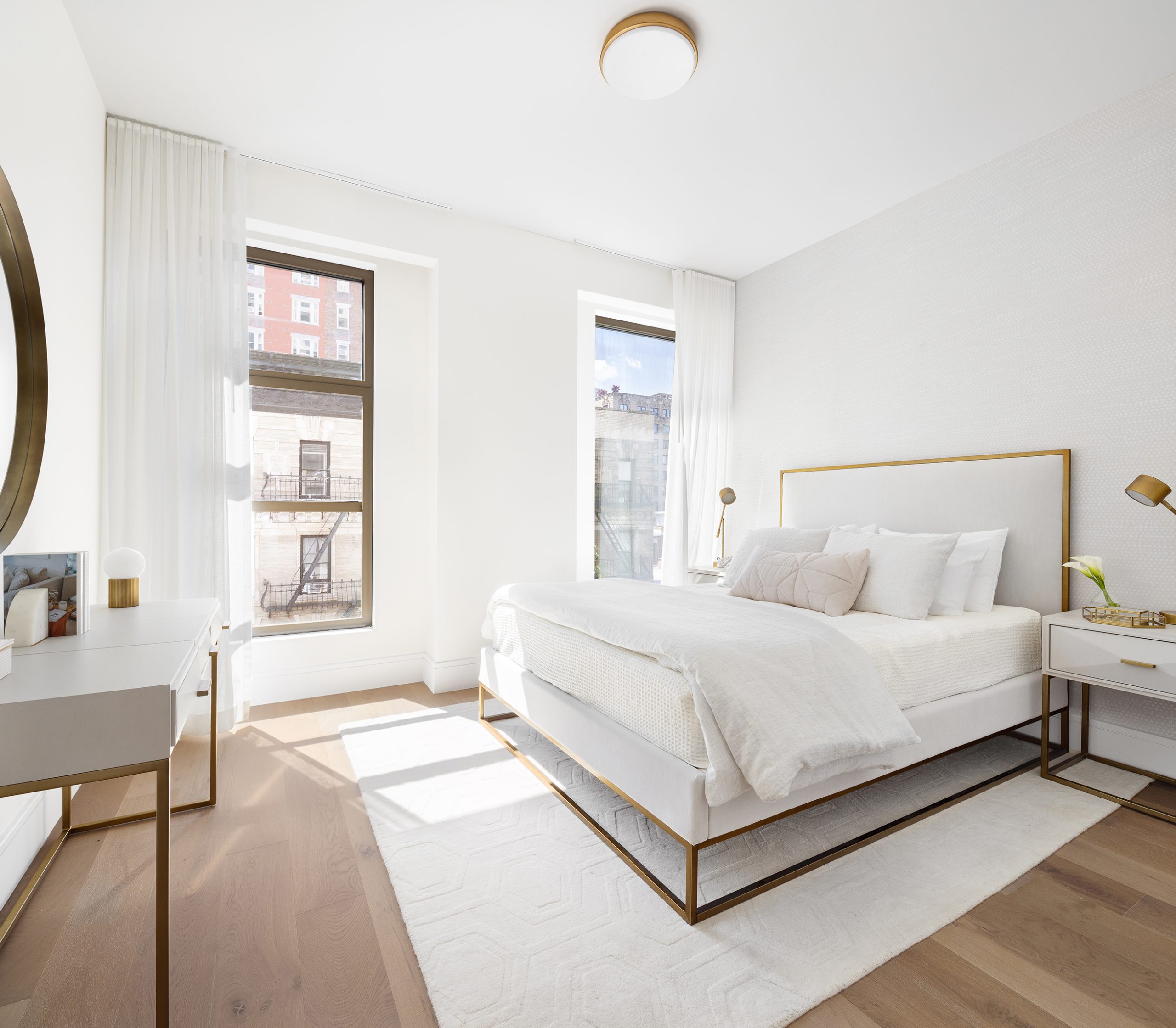NYC Luxury Apartment — Full Furnishing